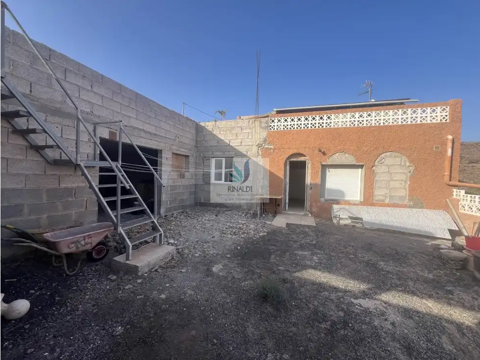 Vista exterior de Casa o xalet en venda en Playa Blanca - Los Pozos