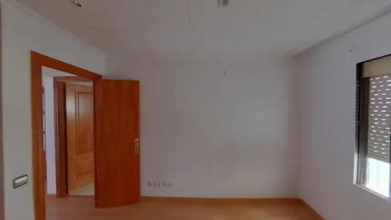 Flat for sale in Carrer Miguel de Cervantes
