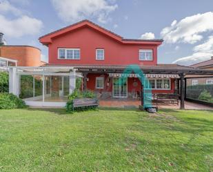 Garden of House or chalet for sale in Oviedo   with Heating, Private garden and Parquet flooring