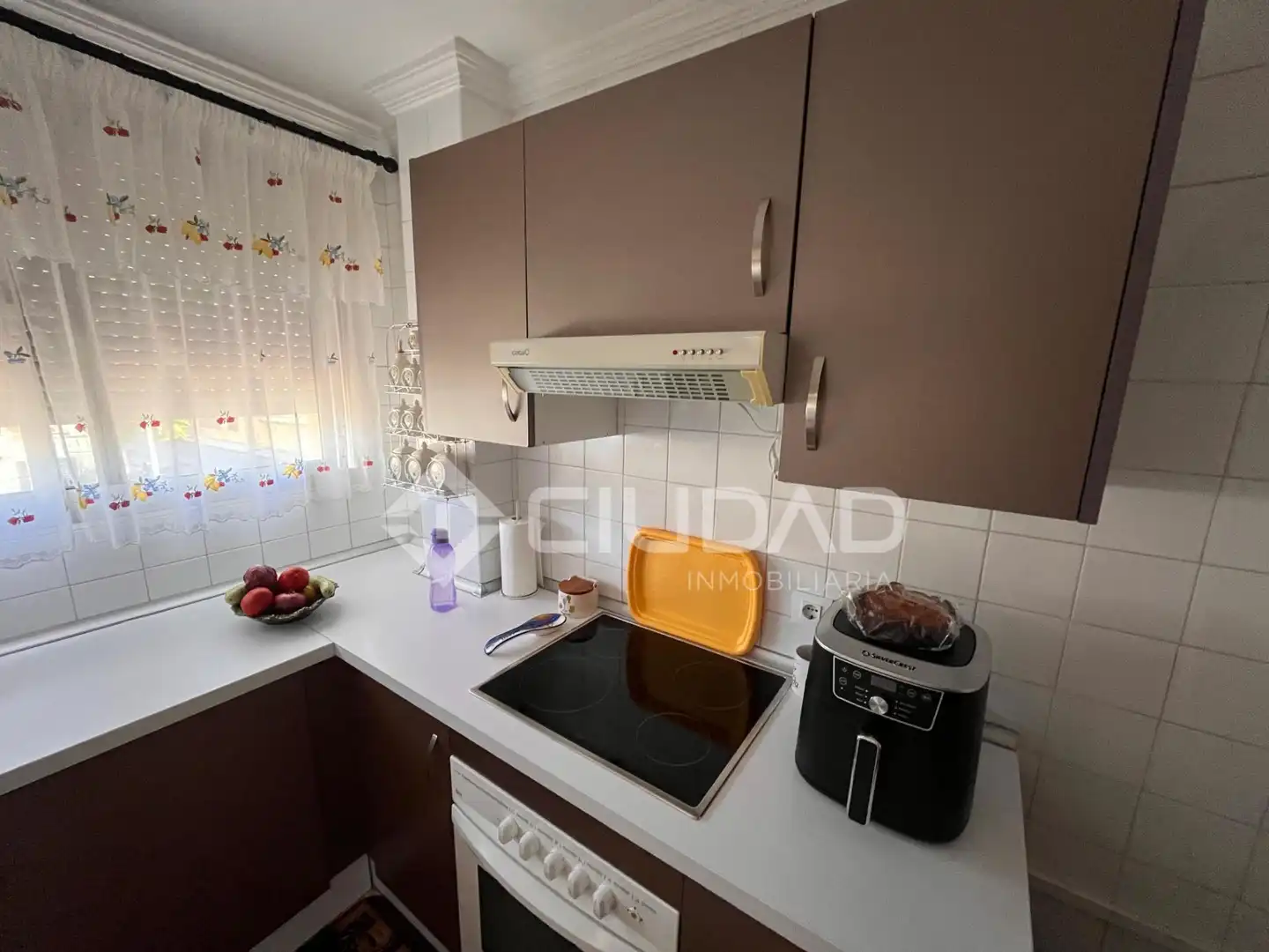 Kitchen of Flat for sale in Sanlúcar de Barrameda  with Air Conditioner and Balcony