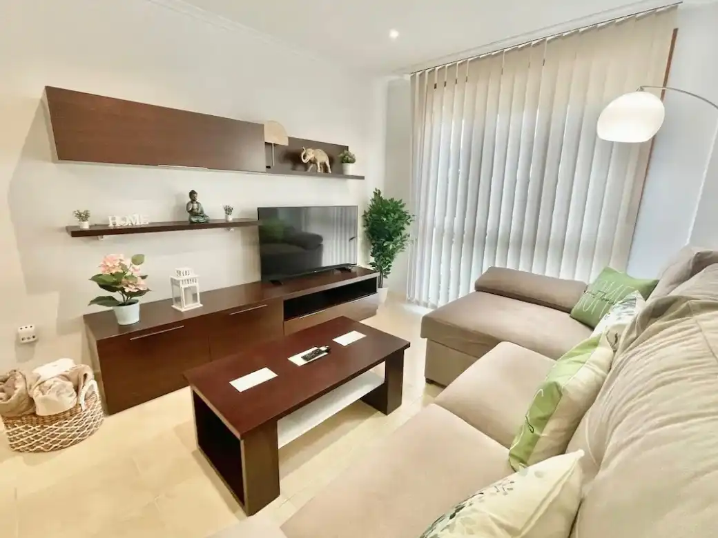 Flat with lift to rent in Misericórdia 46, imagen 2