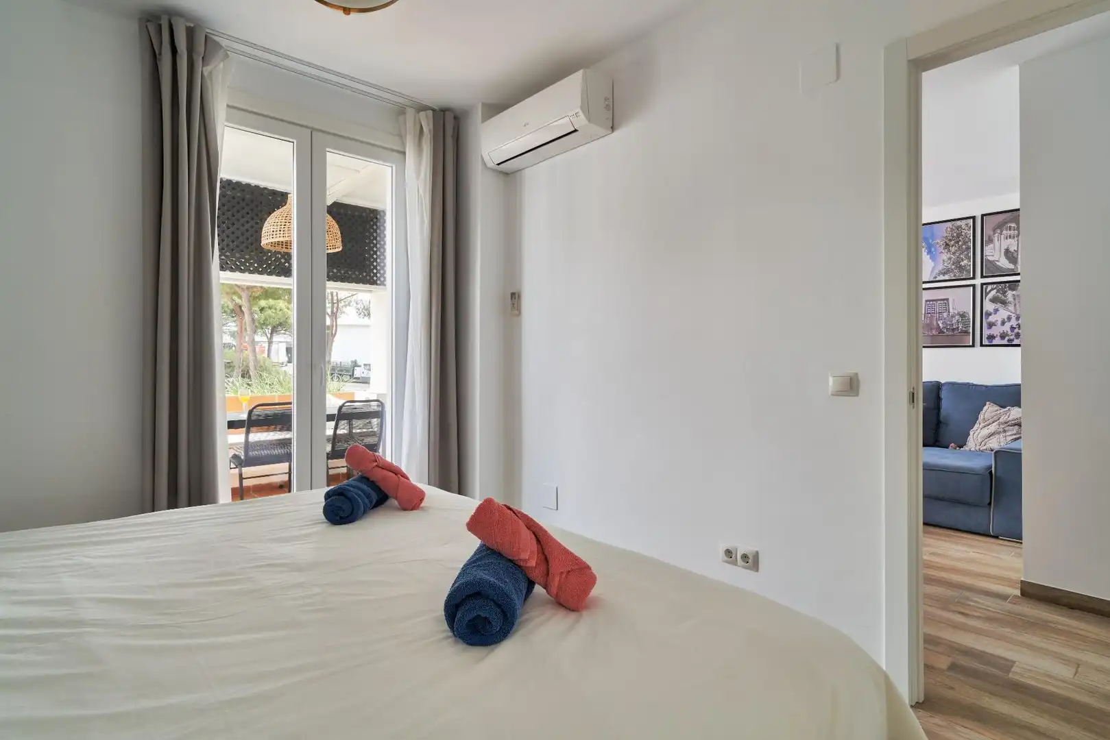Habitación de Apartamento en venta en Marbella con Aire acondicionado, Jardín privado y Terraza