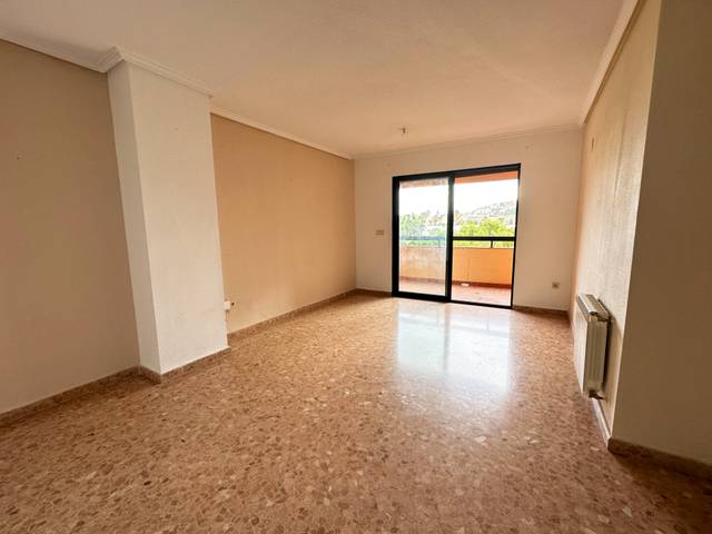 Piso en Alquiler en Avenida Pintor Xavier Soler, 1 en Garbinet - Parque de las Avenidas