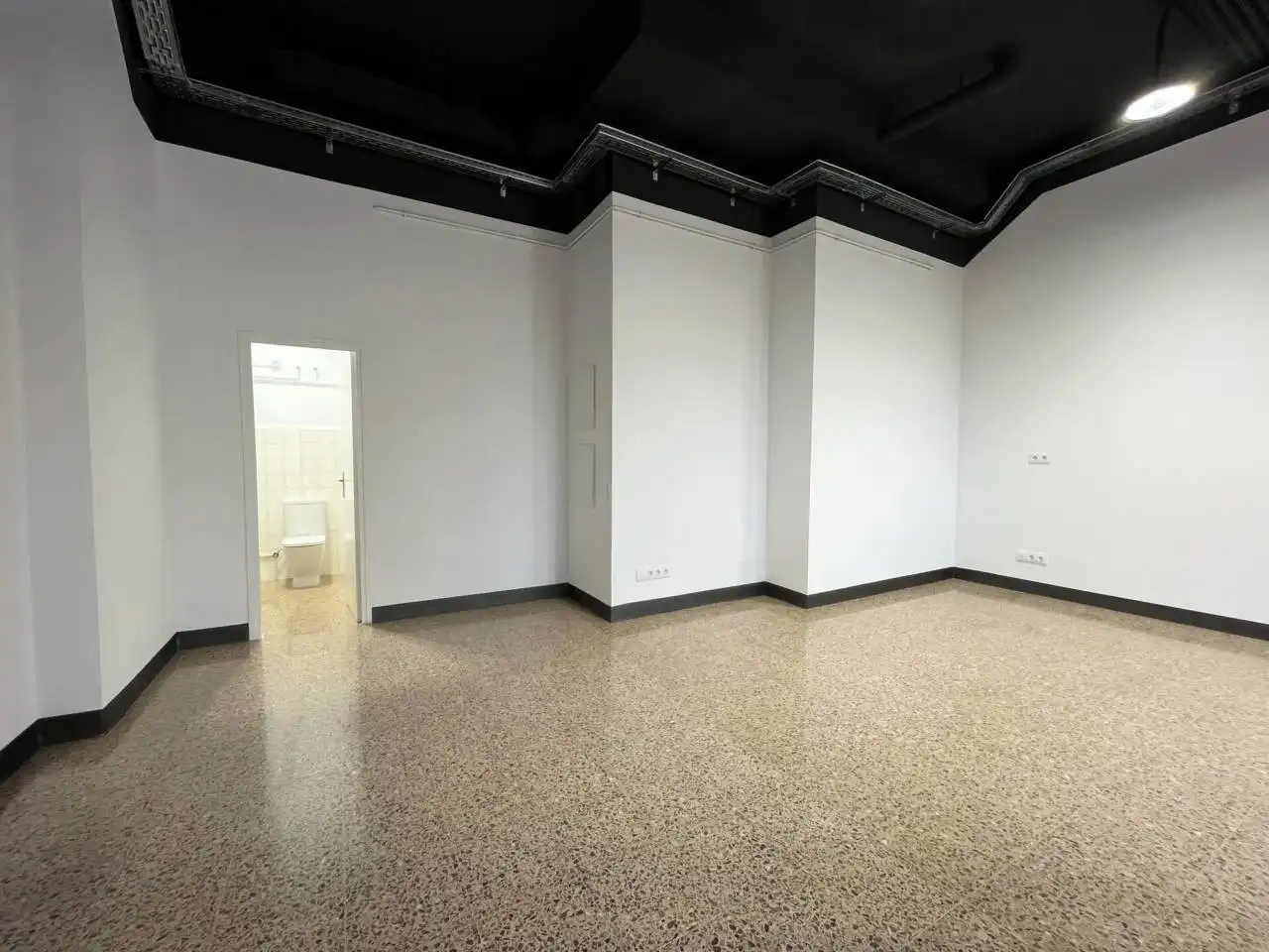 Local de alquiler en Calle Concilio de Trento, 45, El Clot