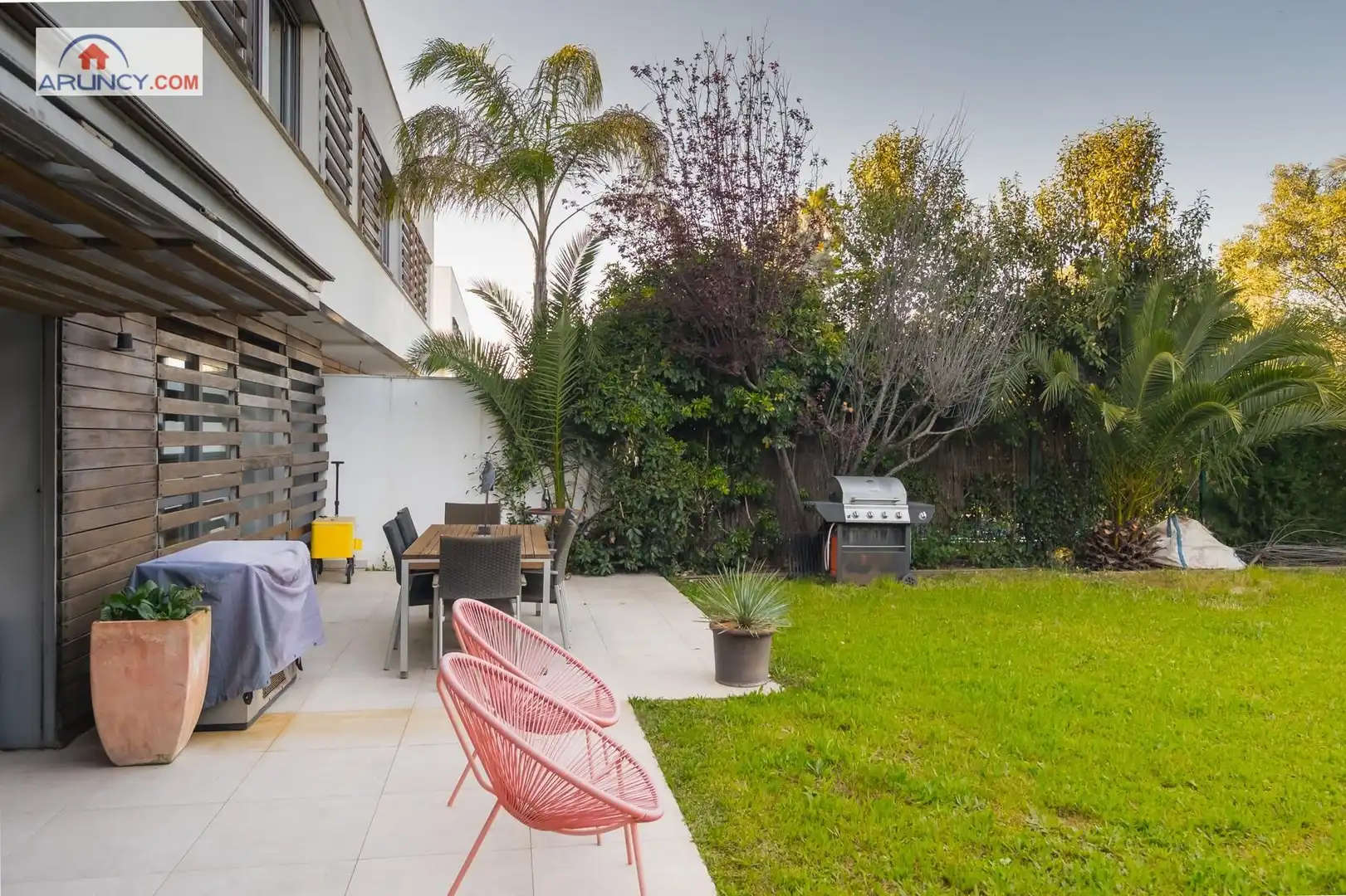 Terrassa de Casa o xalet en venda en Alcalá de Guadaira amb Aire condicionat, Calefacció i Jardí privat