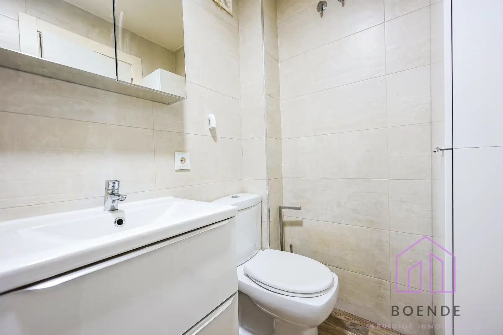 Badezimmer von Loft zum Verkauf in Camarma de Esteruelas mit Klimaanlage, Heizung und Terrasse