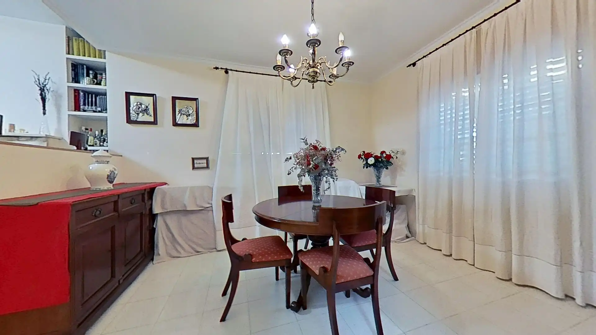 Comedor de Casa adosada en venta en Castellón de la Plana / Castelló de la Plana con Aire acondicionado, Calefacción y Terraza