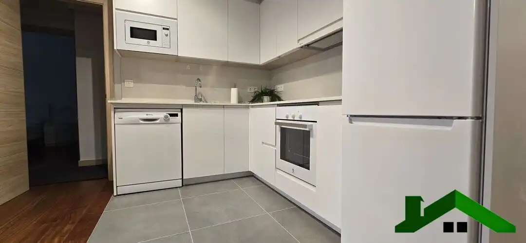 Cocina de Piso de alquiler en Bilbao  con Calefacción, Terraza y Horno