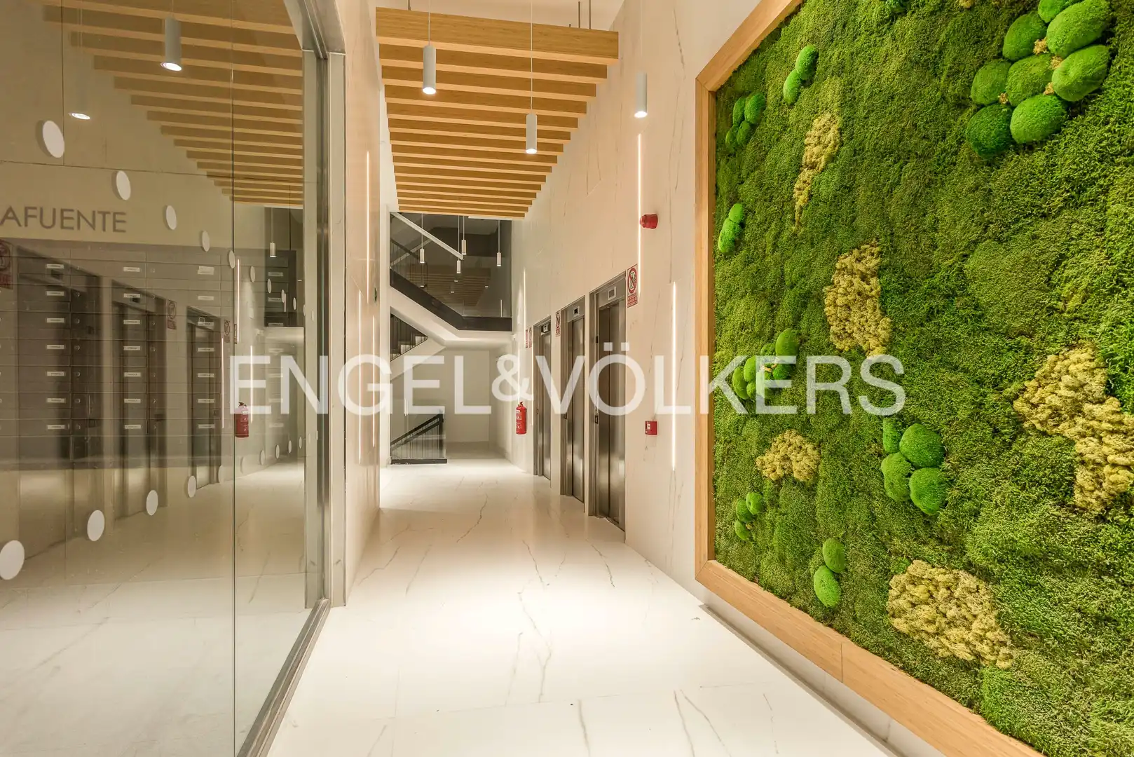 Piso de alquiler en Madrid con Aire acondicionado, Calefacción y Jardín privado