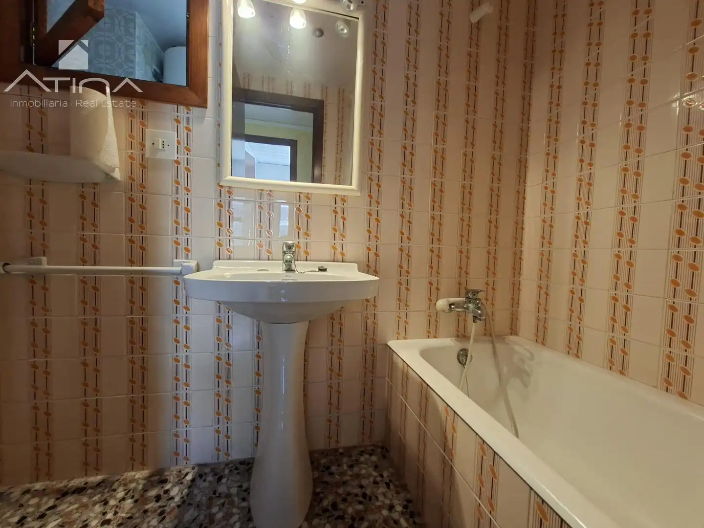 Baño de Piso en venta en Gandia con Balcón