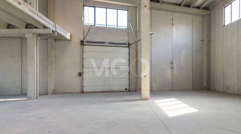 Foto 4 von Fabrikhallen zur Miete in Calle Sabadell, 9, Nord, Vic