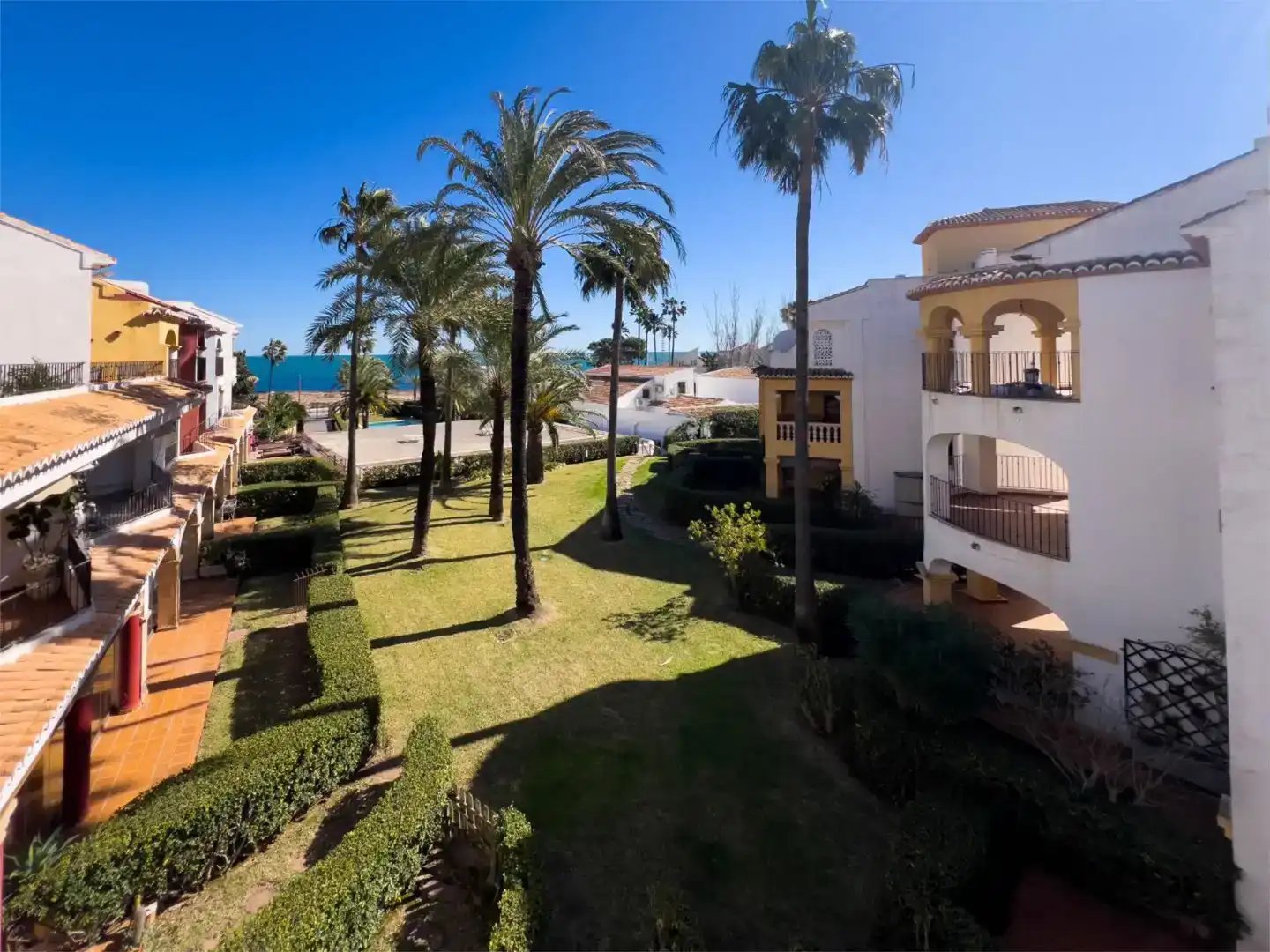 Vista exterior de Piso en venta en Jávea / Xàbia con Aire acondicionado, Trastero y Piscina