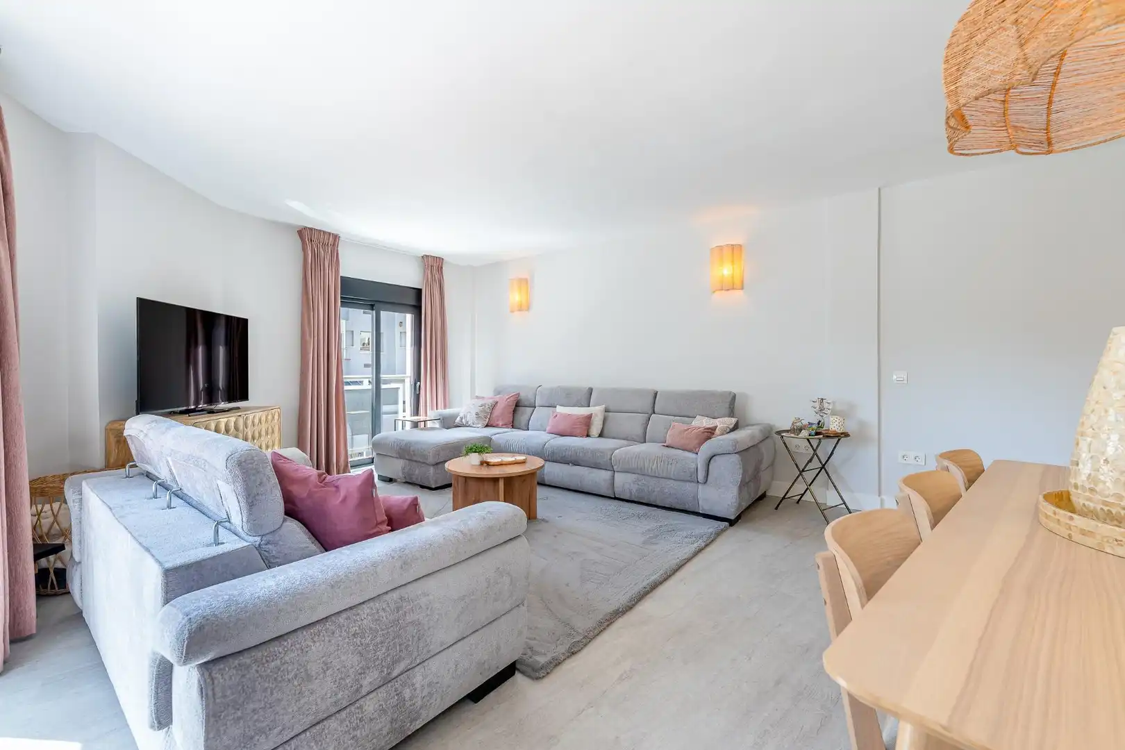 Sala de estar de Apartamento en venta en Torremolinos con Aire acondicionado, Calefacción y Terraza