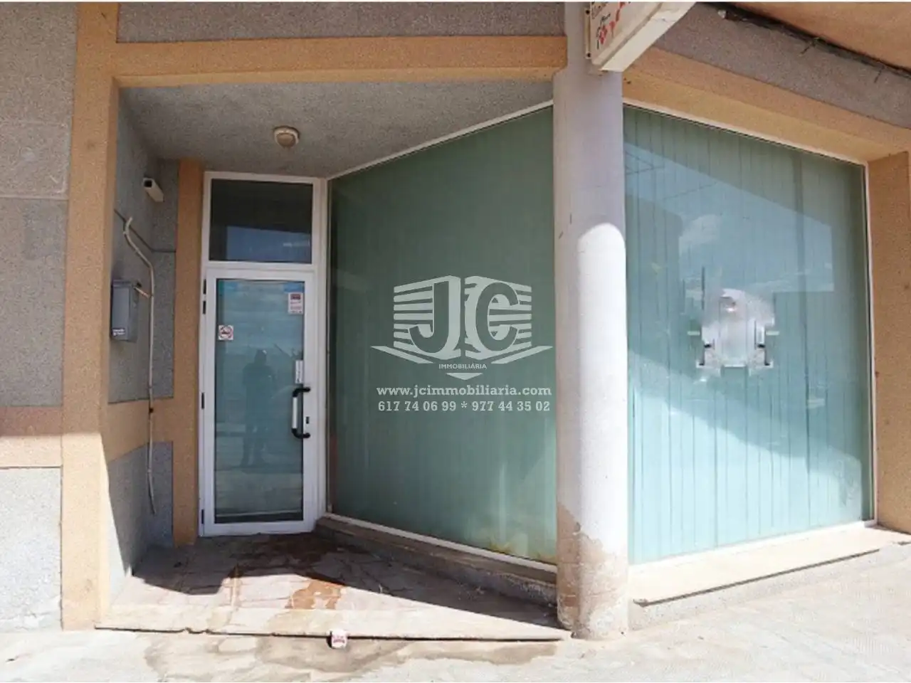 Business premises for sale in Calle Recinte Festiu