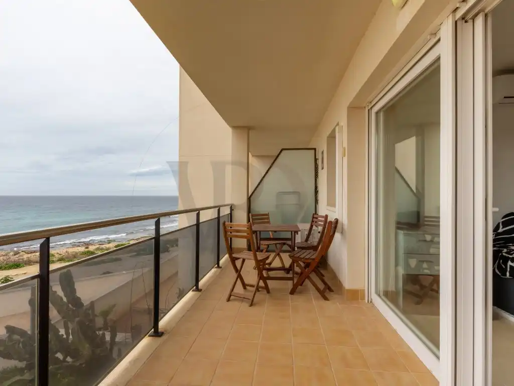 Apartament amb piscina en venda a Calle Lugo