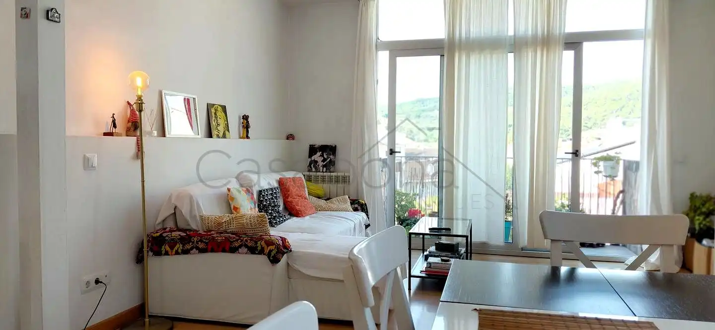 Sala d'estar de Dúplex en venda en La Garriga amb Calefacció, Parquet i Terrassa