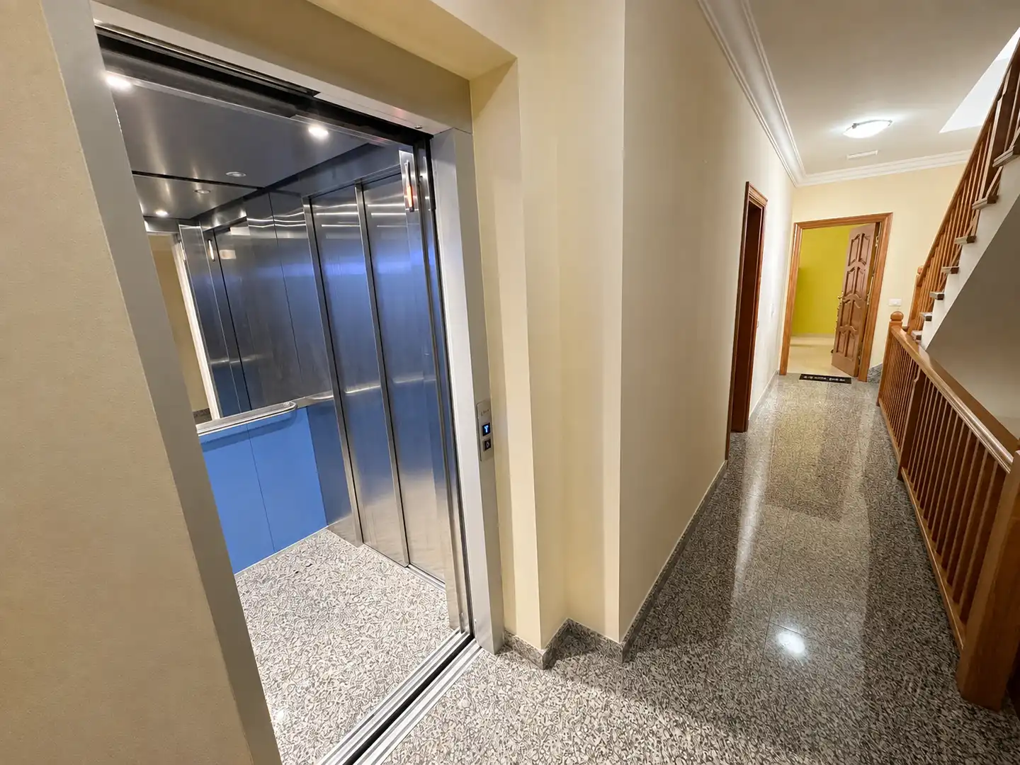 Piso en venta en Granadilla de Abona con Terraza, Trastero y Amueblado