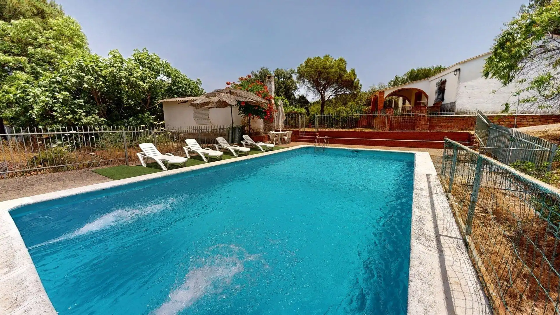 Piscina de Finca rústica en venta en Córdoba con Piscina