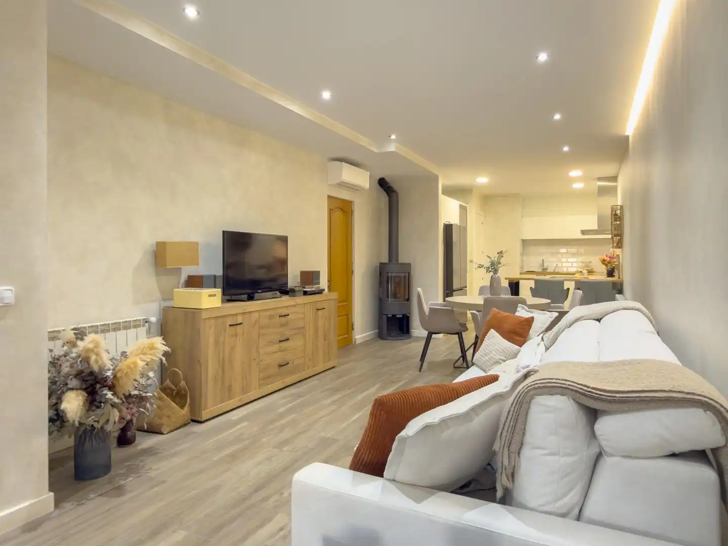 Sala de estar de Finca rústica en venta en Calonge i Sant Antoni con Calefacción y Jardín privado