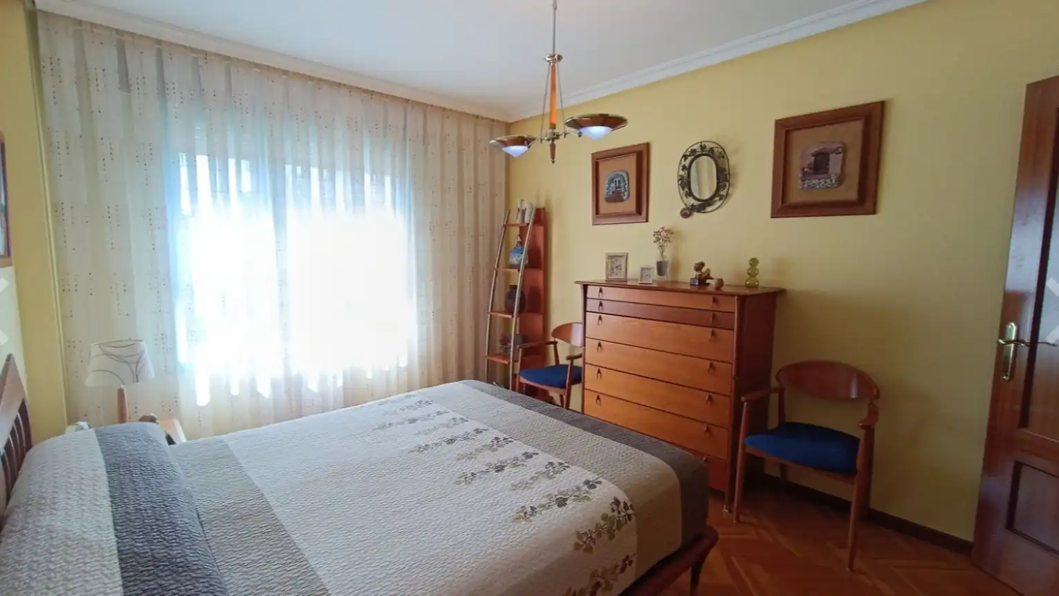 Schlafzimmer von Wohnung zum Verkauf in Valladolid mit Heizung, Privatgarten und Abstellraum