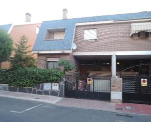 Exterior view of House or chalet for sale in Fuenlabrada