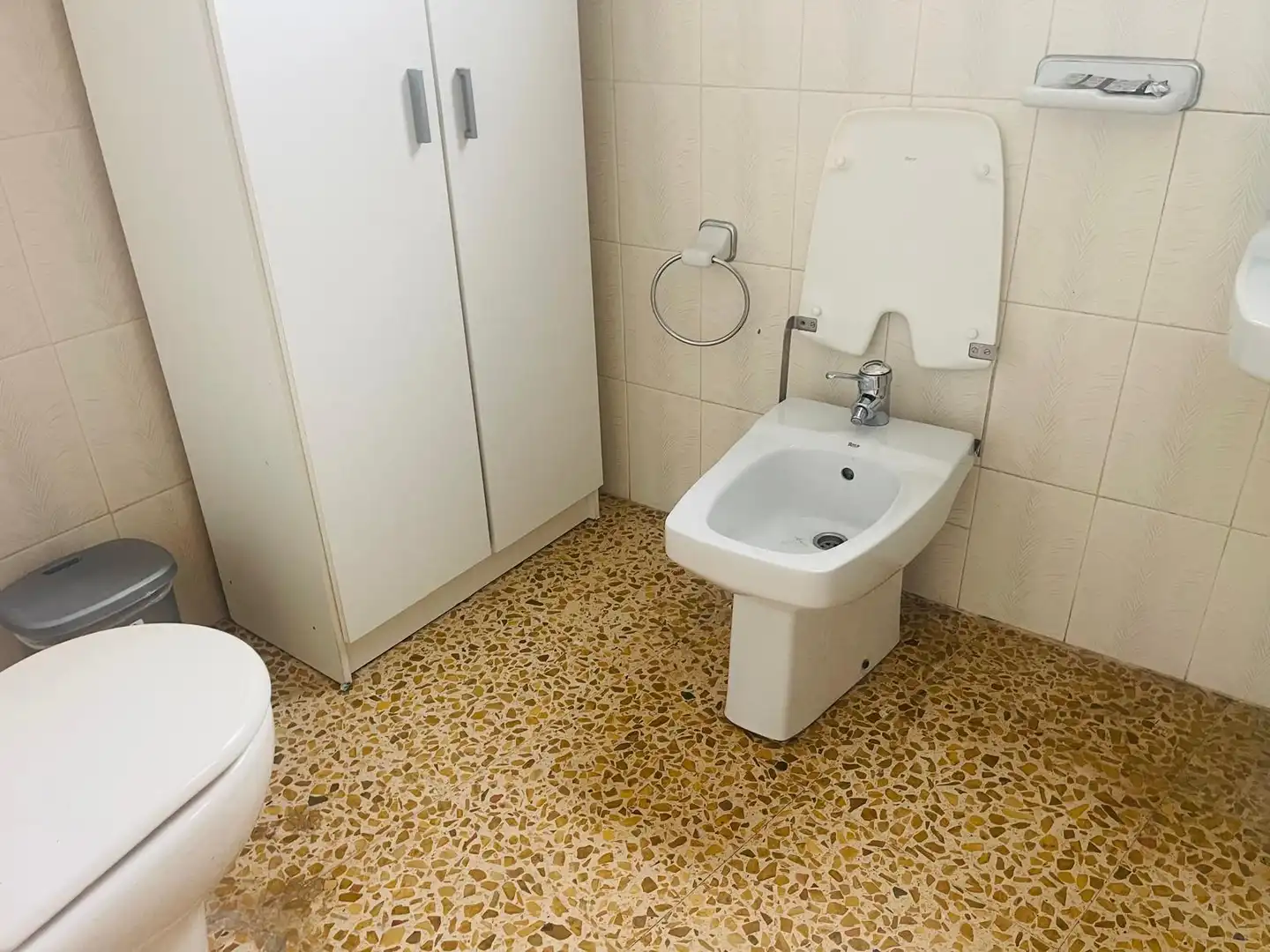 Badezimmer von Wohnung zum Verkauf in Palma de Gandia mit Klimaanlage, Heizung und Abstellraum