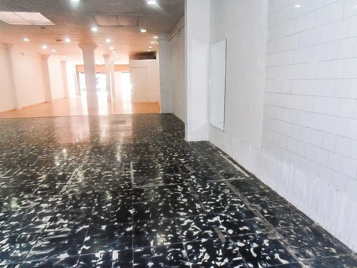 Local comercial de lloguer a Centre - Sant Oleguer, imagen 21