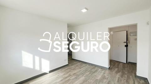 Photo 3 of Flat to rent in San Roque, Reyes, Madrid