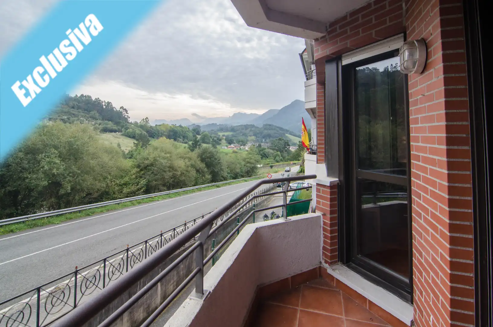 Vista exterior de Piso en venta en Limpias con Calefacción, Terraza y Trastero