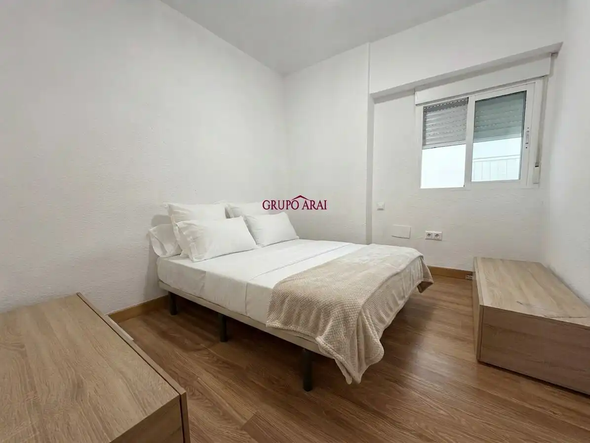 Flat with terrace for sale in Calle GASSET Y ARTIME