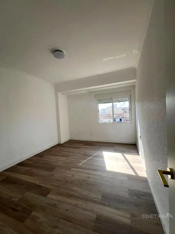 Wohnung zur Miete in calle de la Mare de Déu dels Desemparats, Carcaixent
