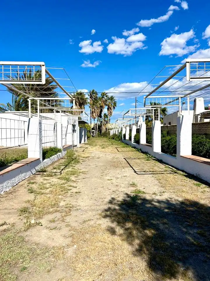 Vista exterior de Casa o chalet en venta en Almería con Jardín privado y Terraza