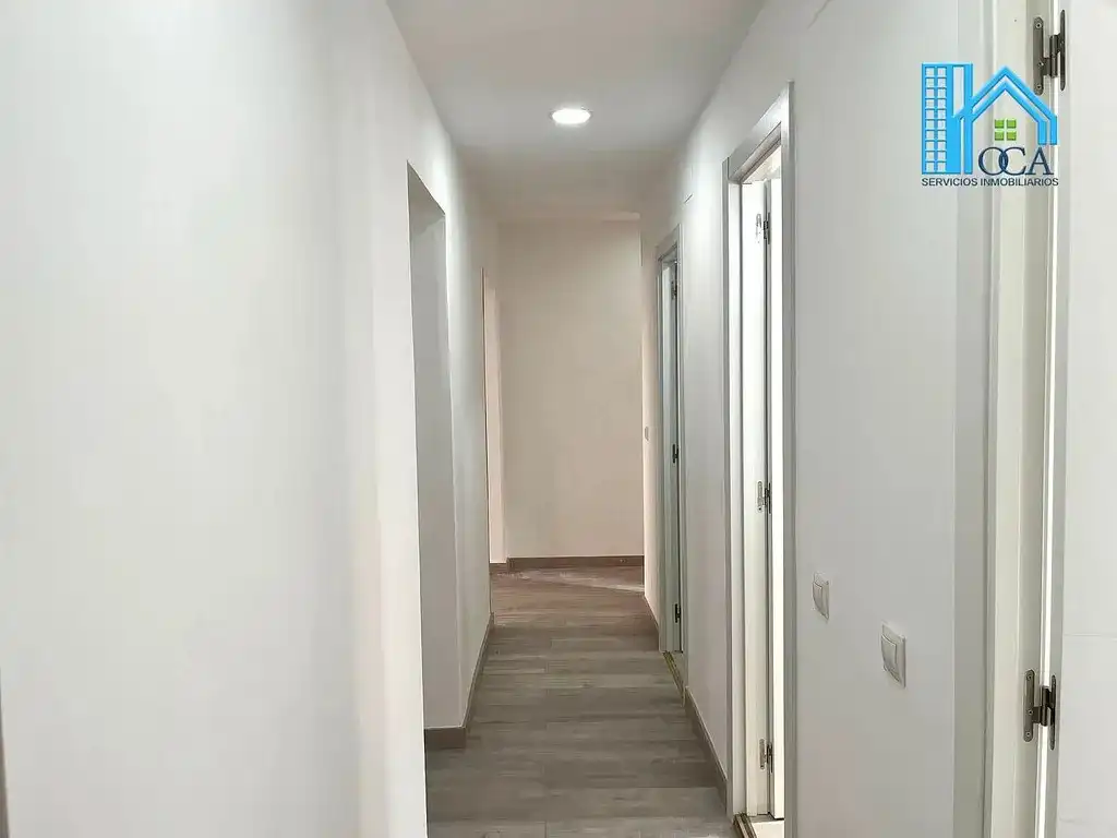 Flat for sale in Madrid  with Air Conditioner