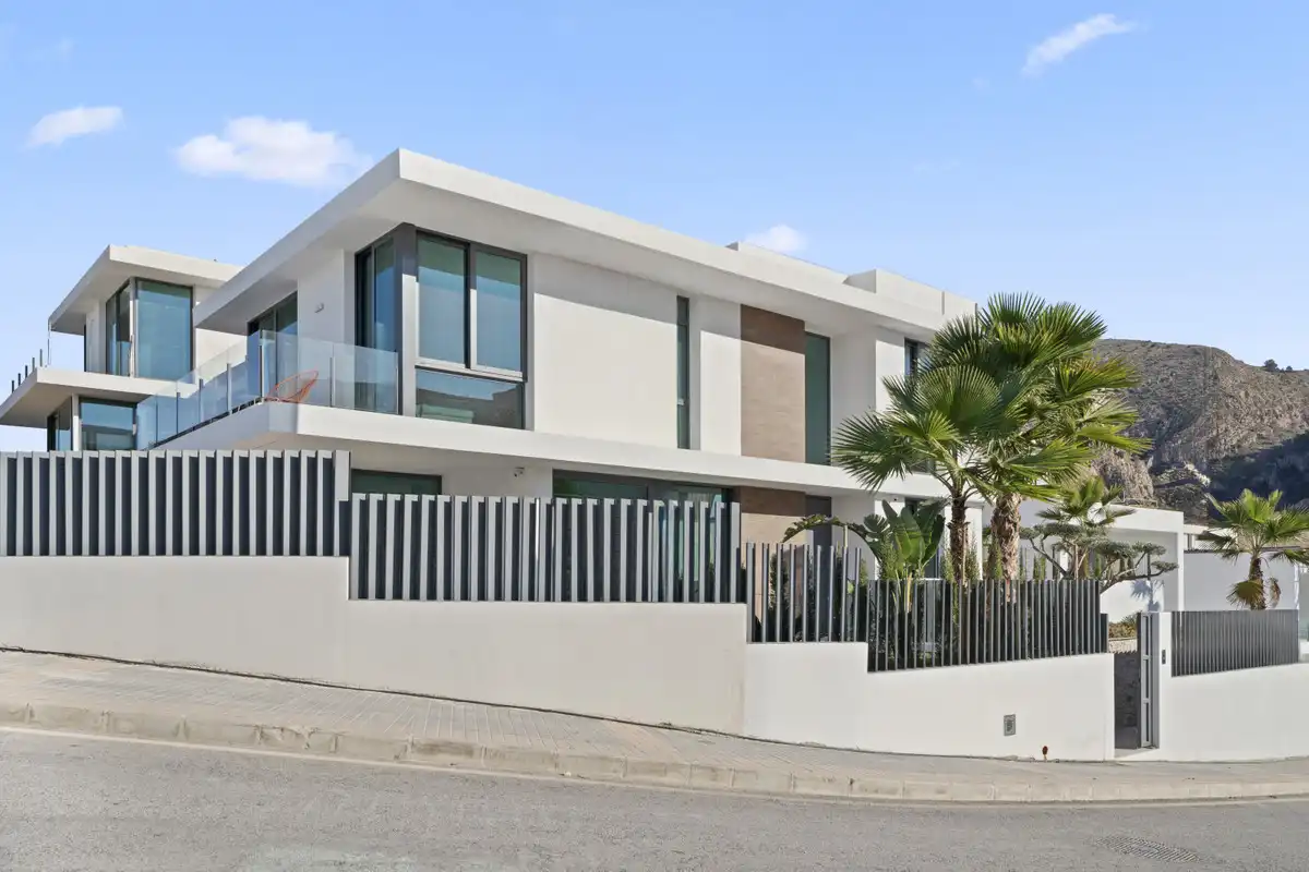 Vista exterior de Casa o xalet en venda en Villajoyosa / La Vila Joiosa