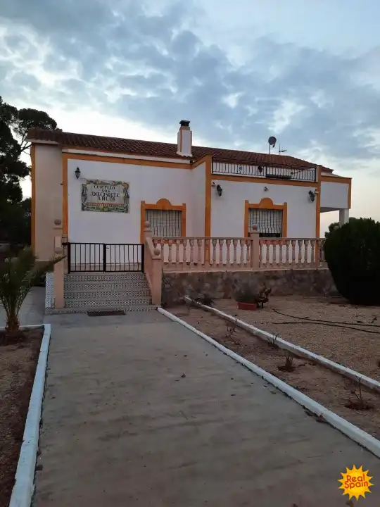 Vista exterior de Finca rústica en venda en Lorca amb Piscina i Balcó