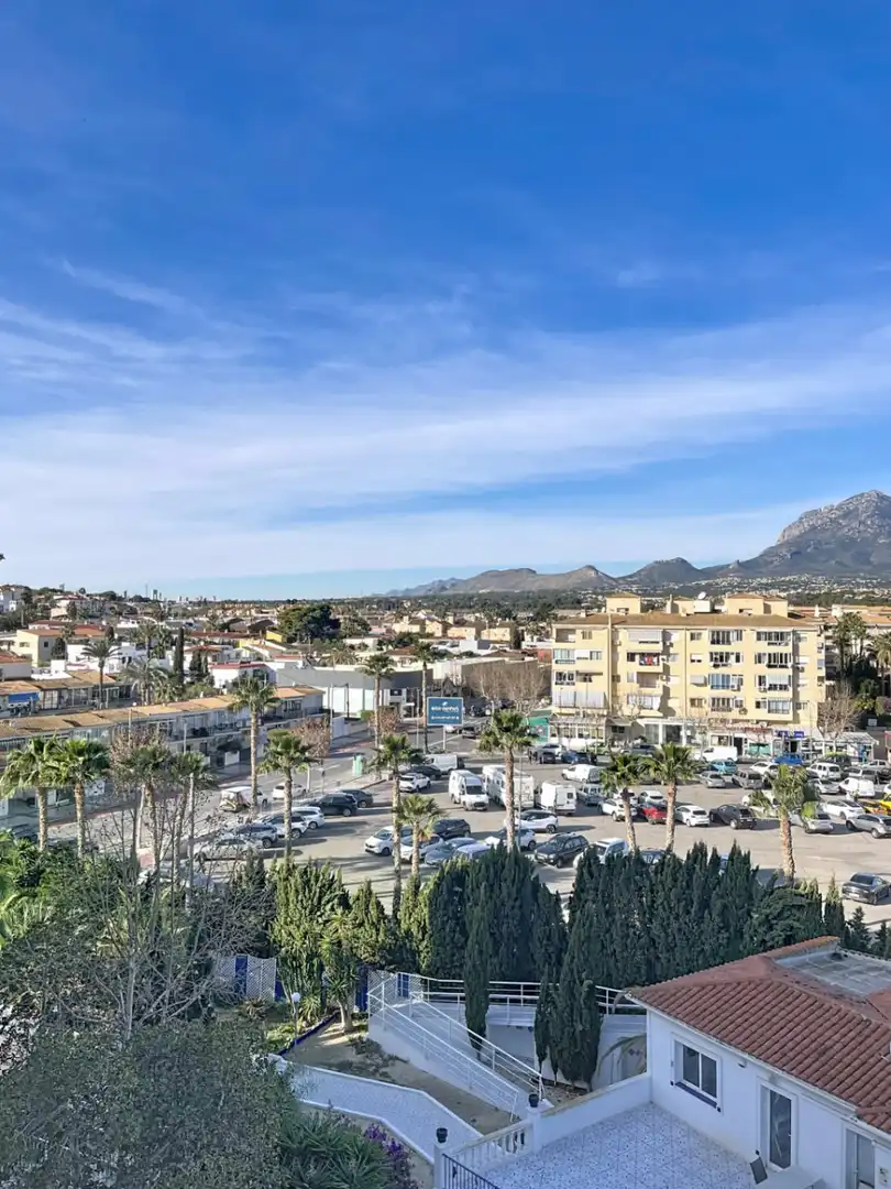 Exterior view of Flat for sale in L'Alfàs del Pi  with Air Conditioner, Heating and Terrace