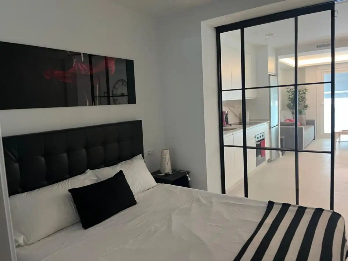 Apartment with lift to rent in Playa de los Boliches, imagen 2