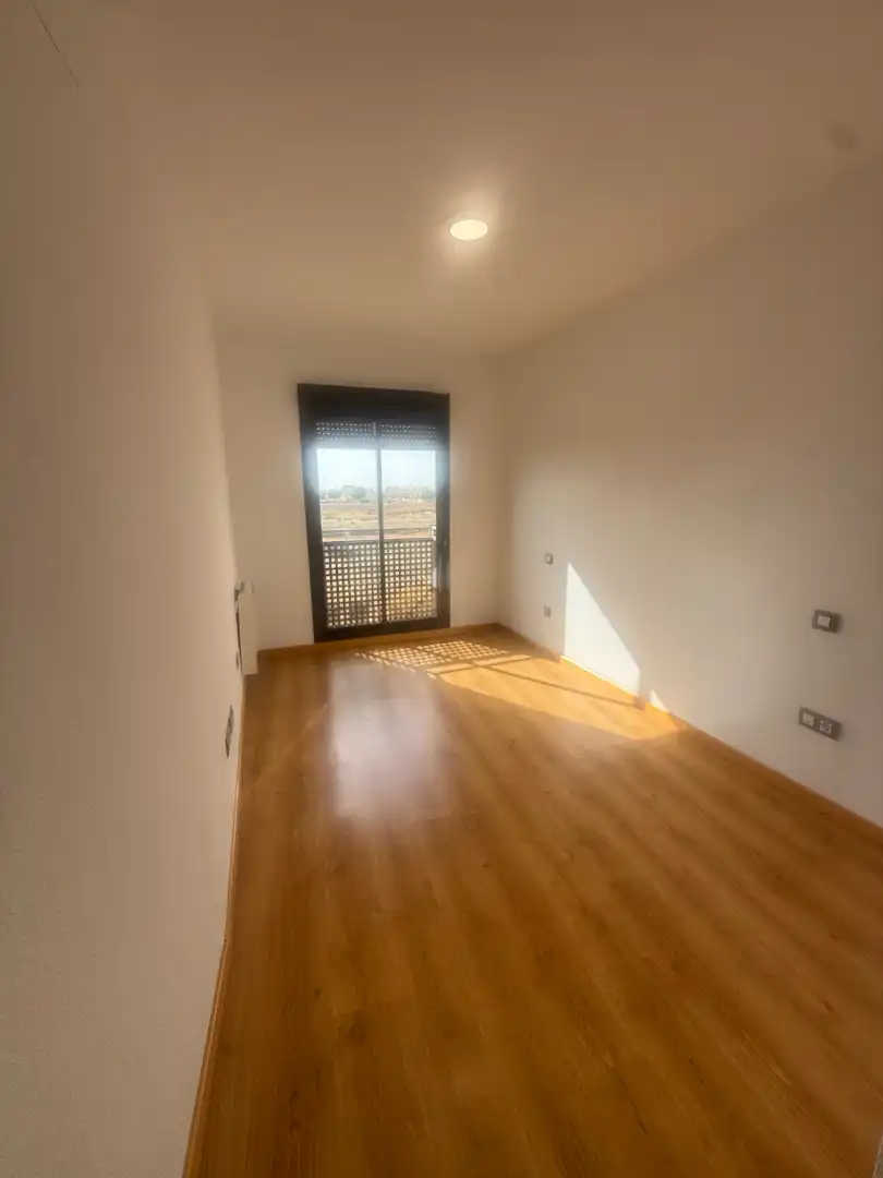 Flat with lift to rent in Calle Doctor Fleming, imagen 5