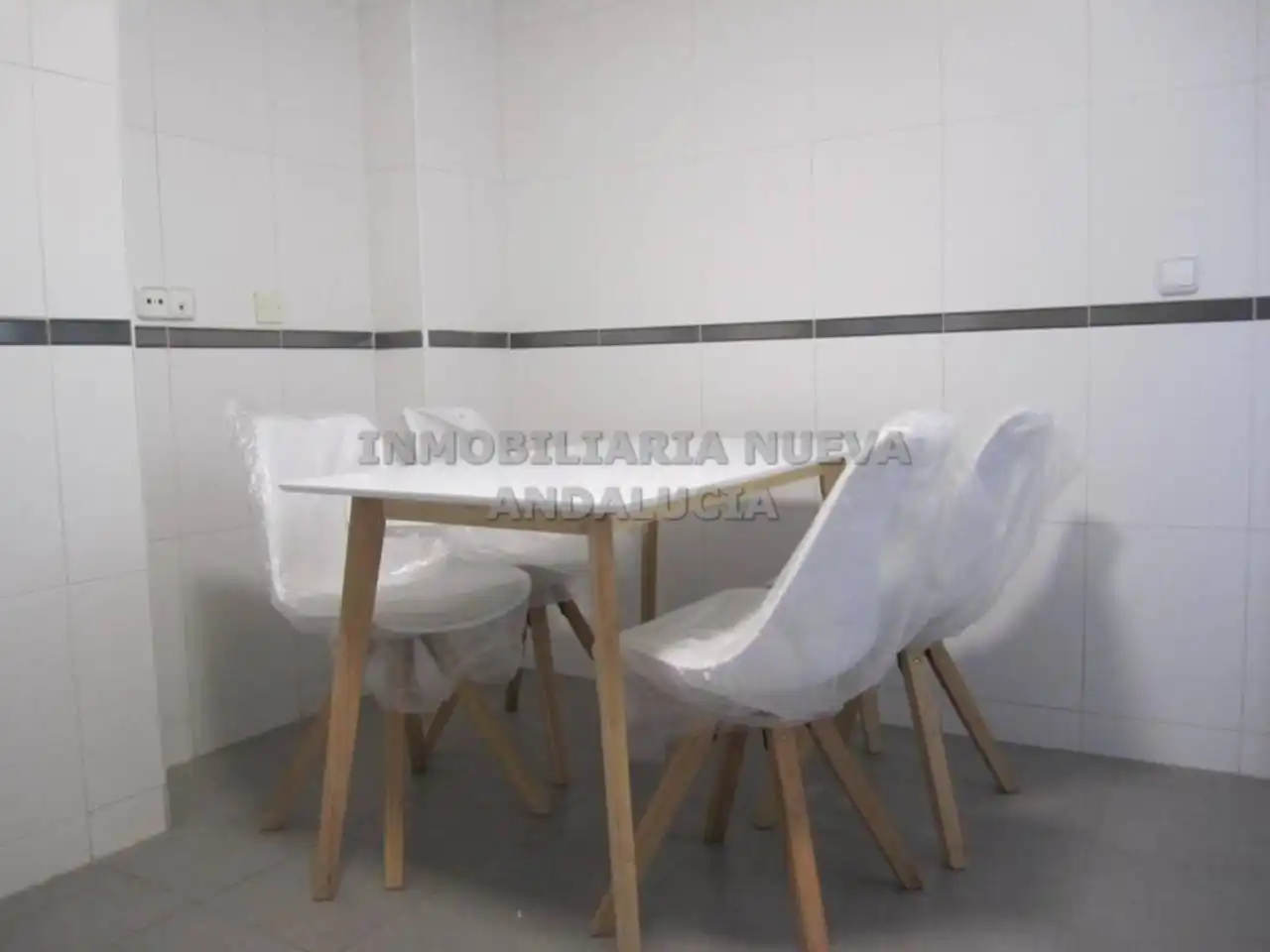 Comedor de Piso de alquiler en Almería con Aire acondicionado, Parquet y Amueblado