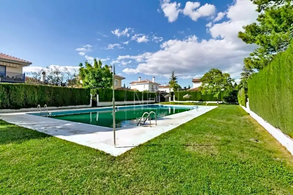 Jardí de Casa o xalet en venda en Albolote amb Aire condicionat, Calefacció i Jardí privat