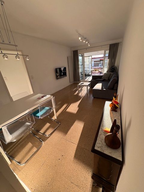 Sala d'estar de Àtic en venda en Vilanova i la Geltrú amb Calefacció, Parquet i Terrassa