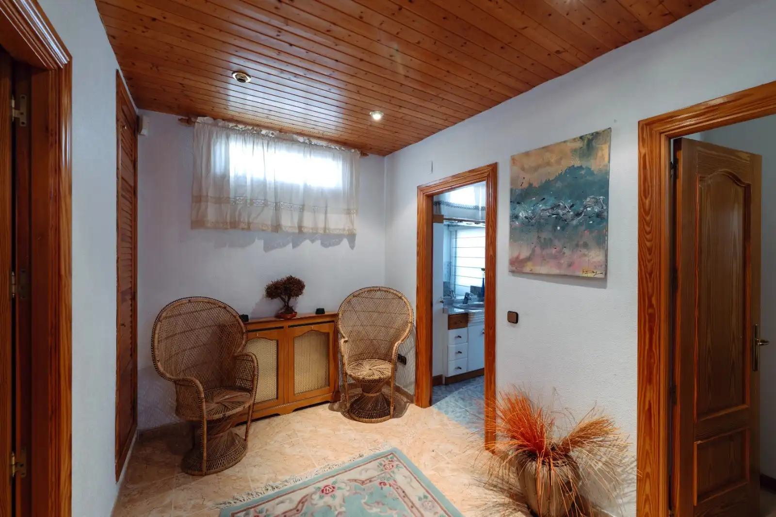 Houses for sale in Recas  with Air Conditioner, Heating and Private garden
