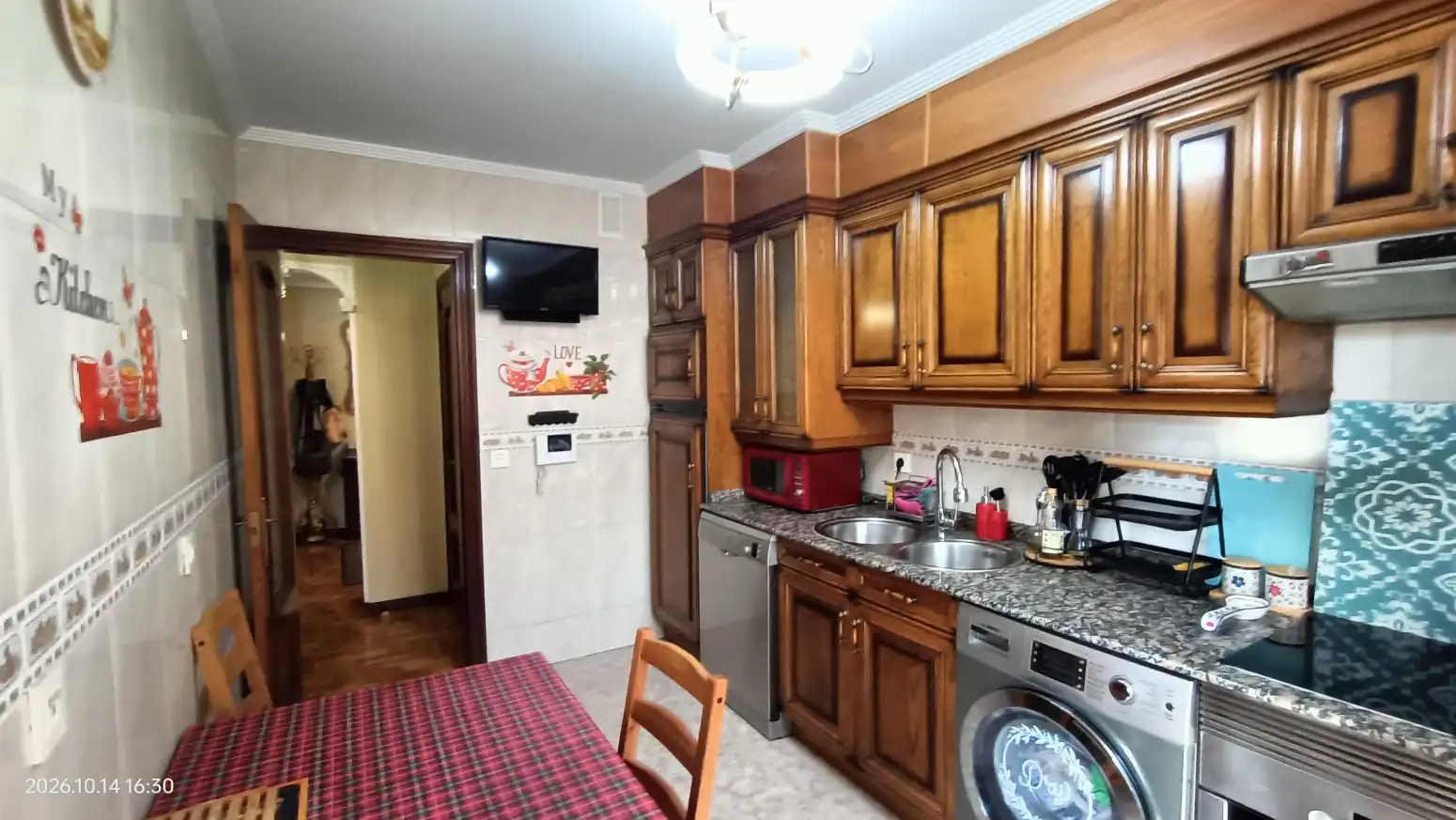 Cocina de Piso en venta en Avilés con Calefacción, Jardín privado y Terraza