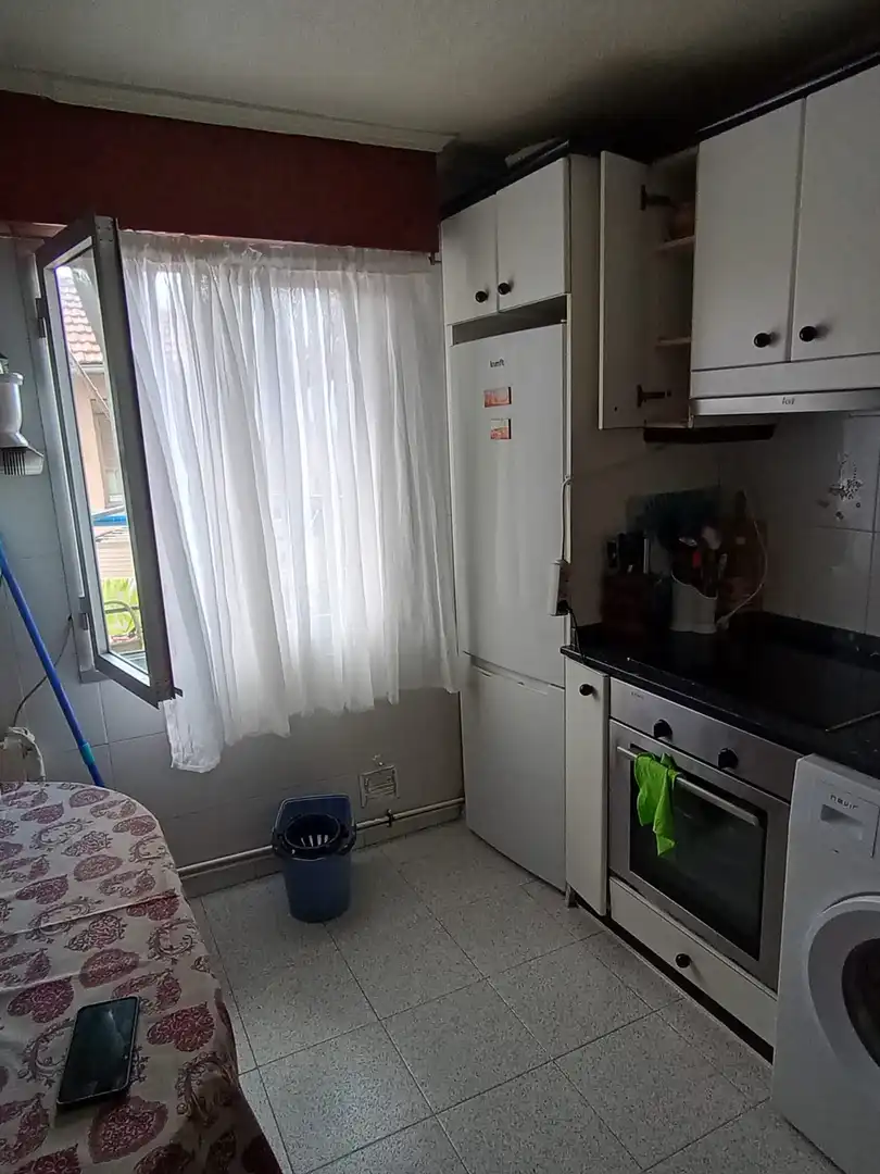 Kitchen of Flat for sale in Portugalete  with Heating