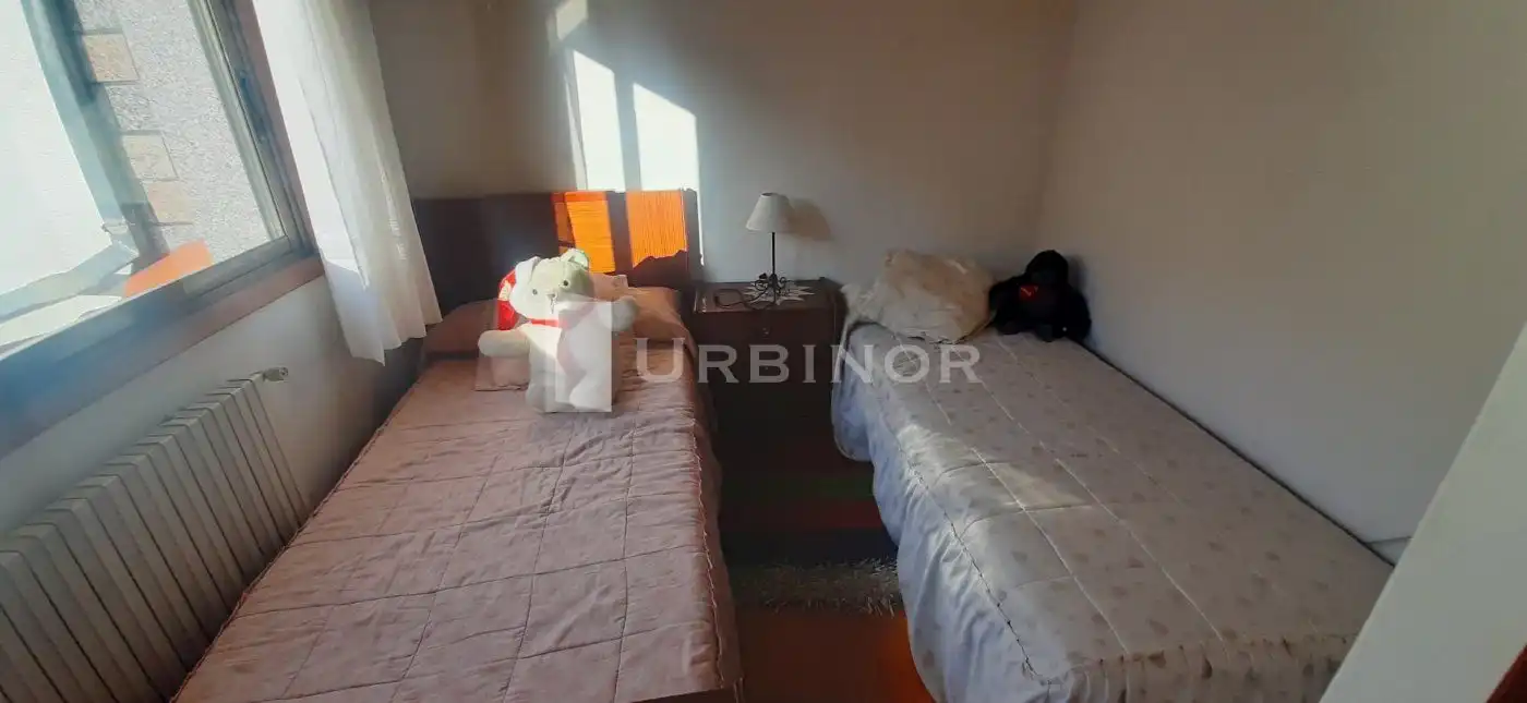 Casa o xalet en venda a Cenlle