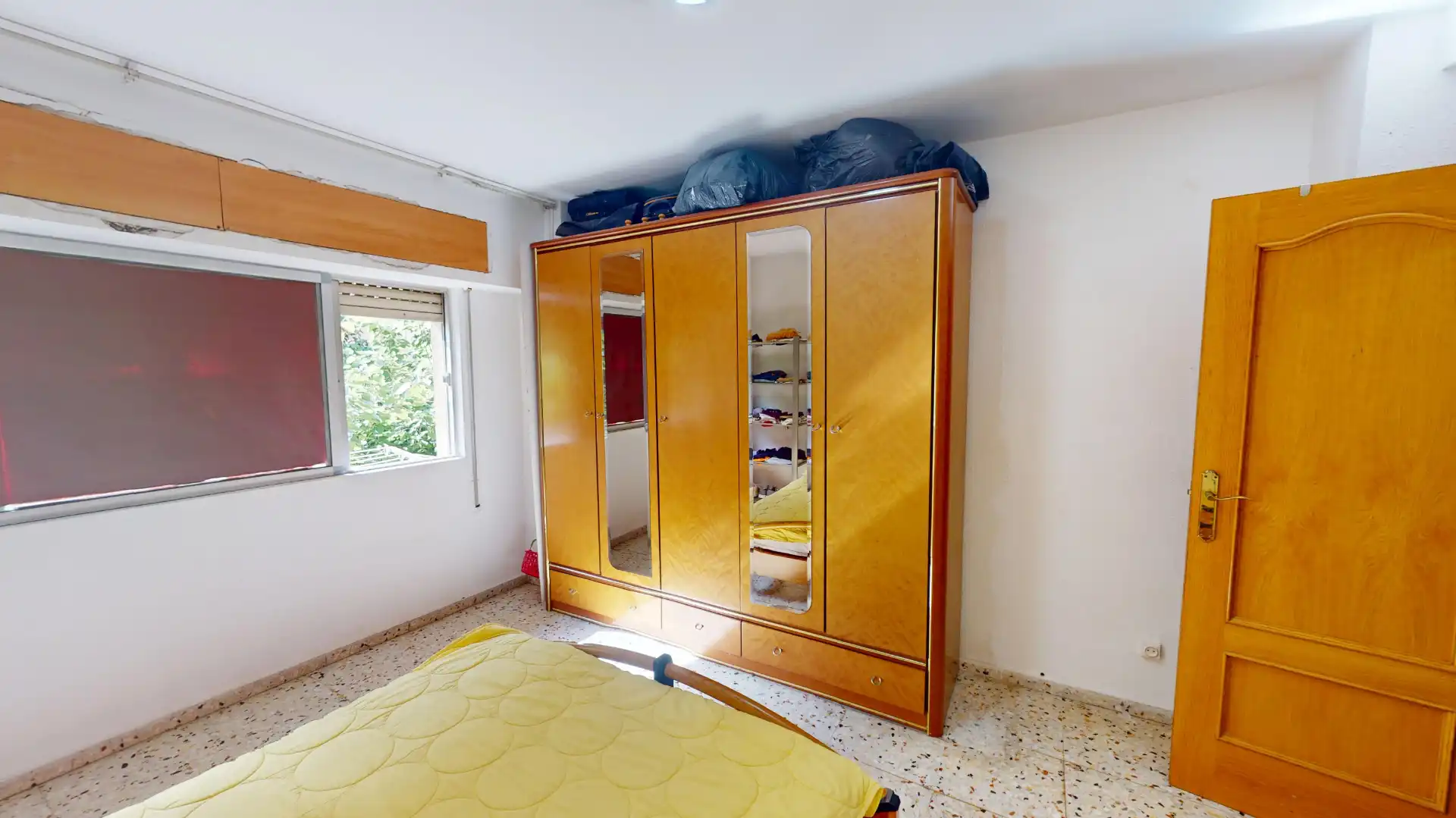 Habitación de Piso en venta en Alicante / Alacant con Amueblado