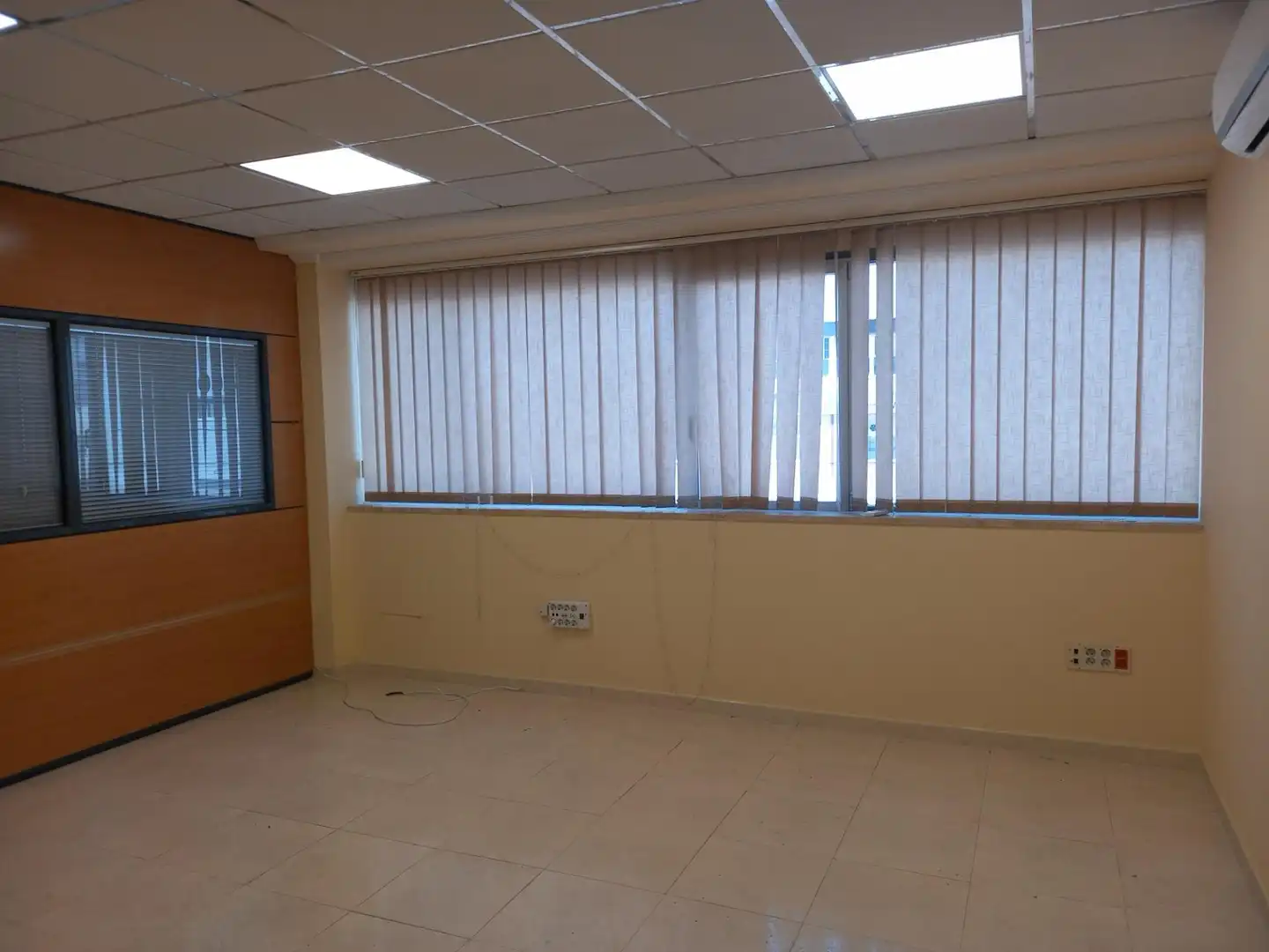 Oficina de alquiler en Elche ciudad