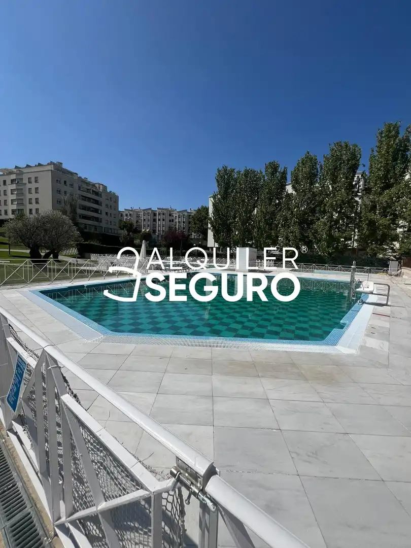 Attico con piscina in affitto a Nanclares de Oca, imagen 21
