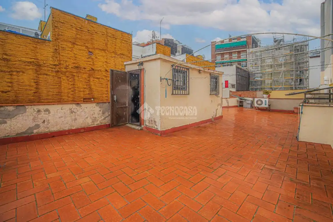 Terraza de Piso en venta en Santa Coloma de Gramenet