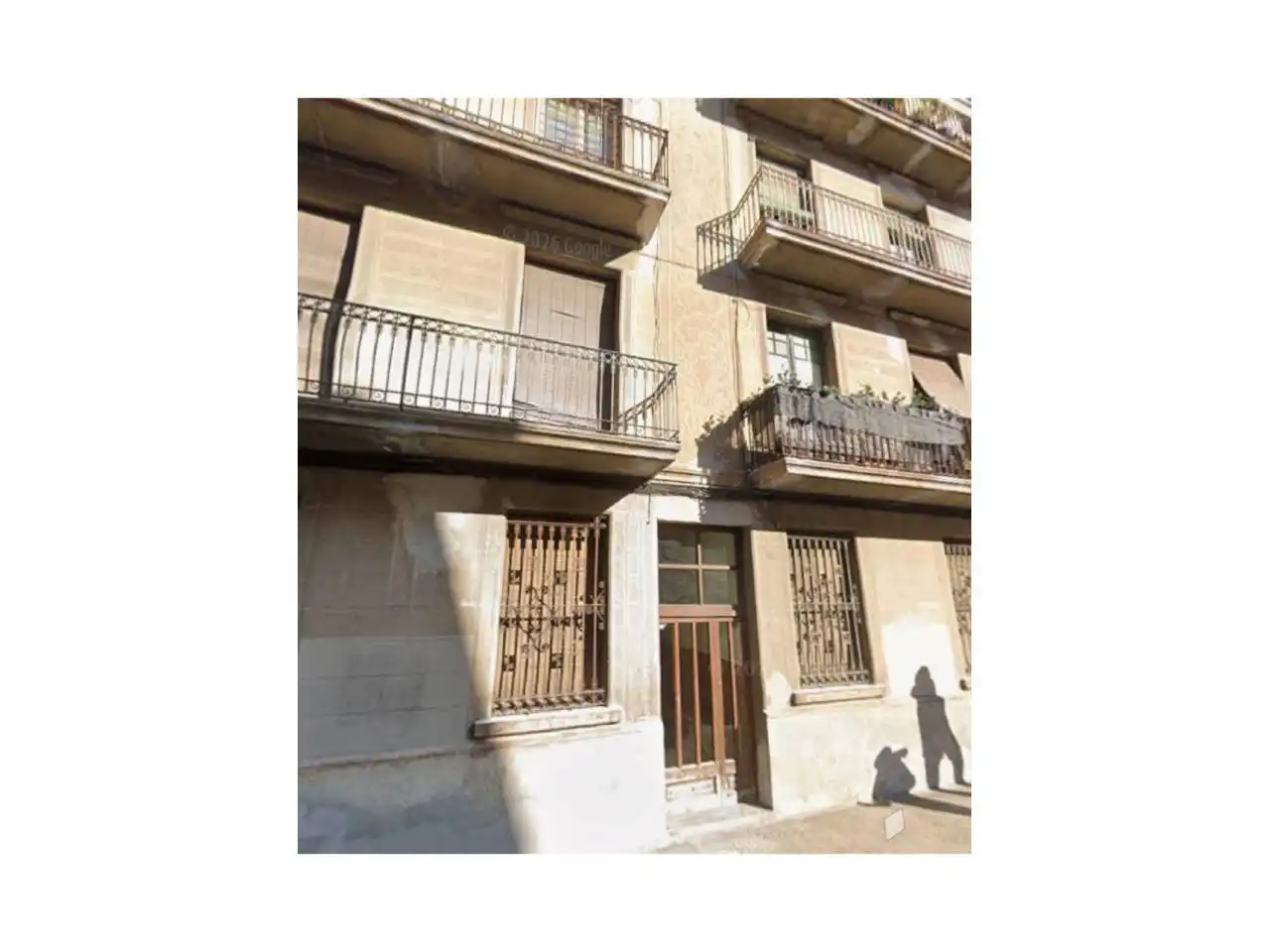 Vista exterior de Edificio en venta en Girona Capital